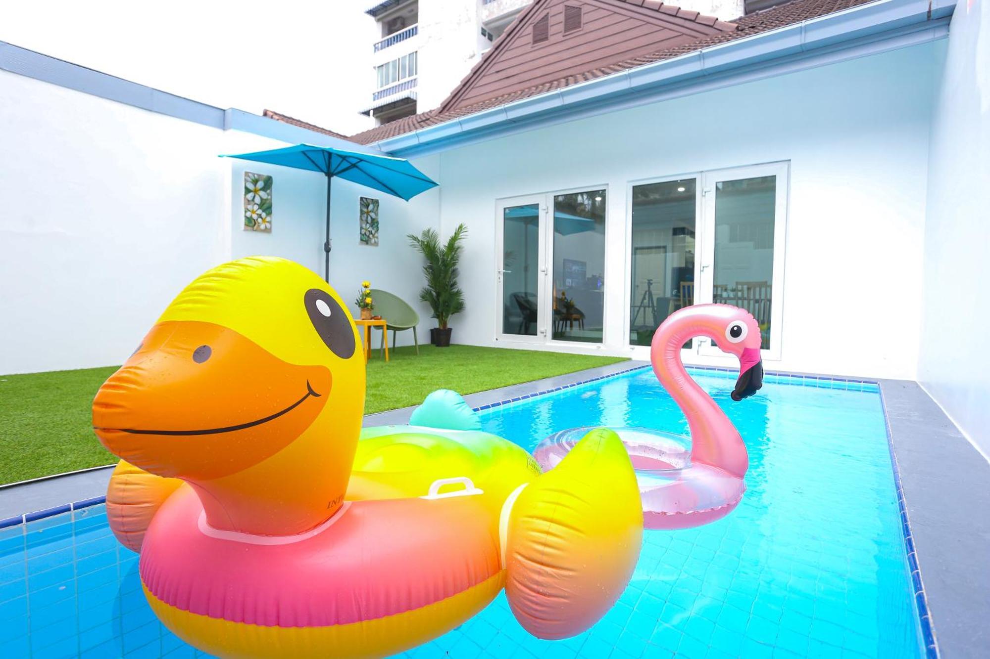 Pool Villa Pattaya Phratamnak C2- 2 Bedroom Praia de Jomtien Exterior foto